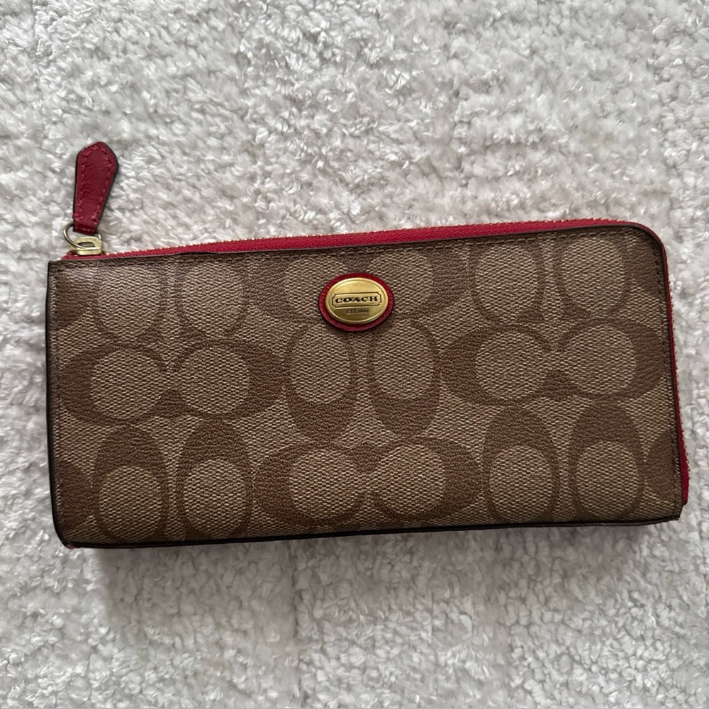 COACH Peyton Signature C Khaki /Red Accordion Zipper Wallet Clutch
